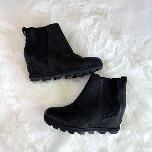 Sorel Joan of Arctic Wedge Chelsea Boots